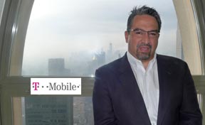 Gabriel Torres, vicepresidente y vocero de T-Mobile.