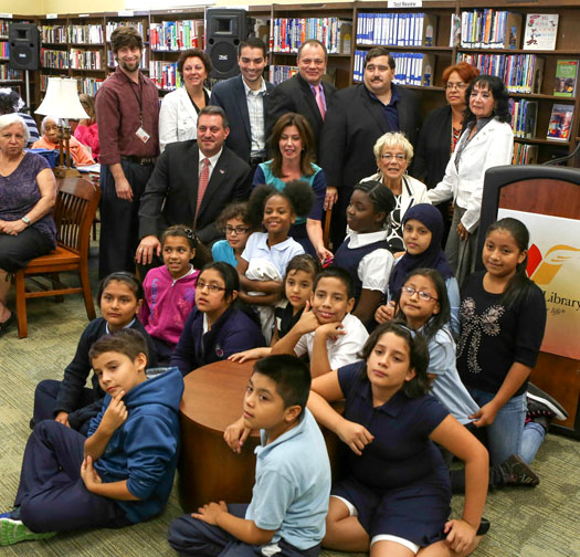 Biblioteca de Woodhaven abre sus puertas a la comunidad Queens Latino