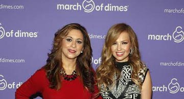 Neida Sandoval y Thalia en conferencia de prensa de March of Dimes. Foto cortesia