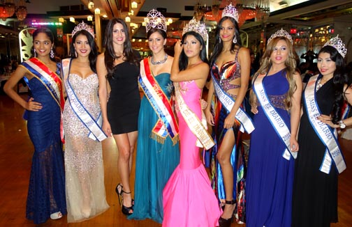 La reina del Desfile de la Hispanidad, Mikaela 