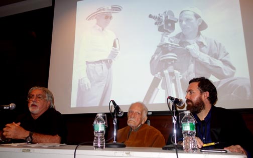 Desde la izquierda, el crítico de cine Luciano Castillo, Nereo López y el curador Alan McLane. Foto Javier Castaño
