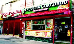 La entrada a la Taquería Coatzingo.