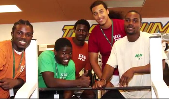 Young New Yorkers who have benefited from this employment program.