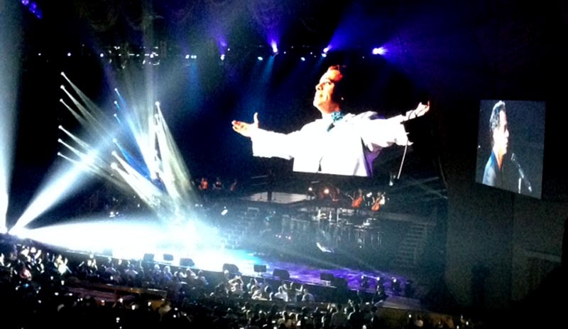 En el Radio City de Nueva York, Marc Anthony recordó la noche del domingo a Juan Gabriel. Foto Luisa Castaño