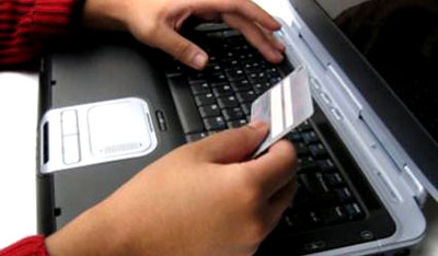 NYS advierte de estafas de robo de tarjetas de crédito