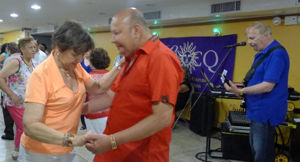 Domingo del Recuerdo del LACCQ este domingo 26 de abril en Paraíso Tropical de Corona