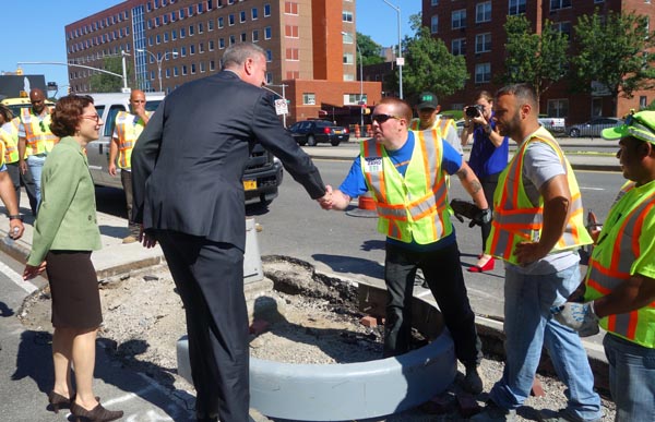 Mejoras en Queens Boulevard para evitar accidentes de tránsito