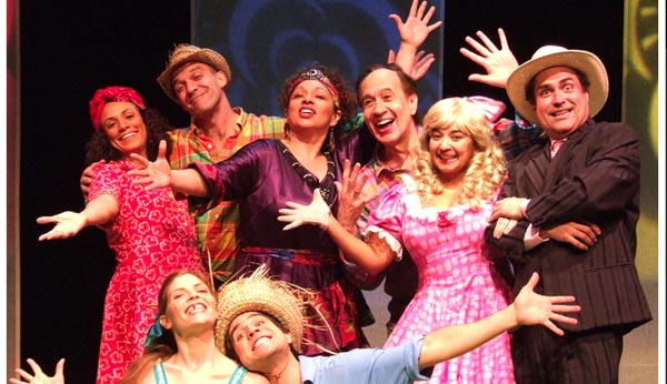 Los Titingós de Juan Bobo en el Teatro Círculo