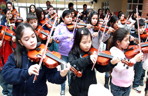 Becas completas para menores con talento musical