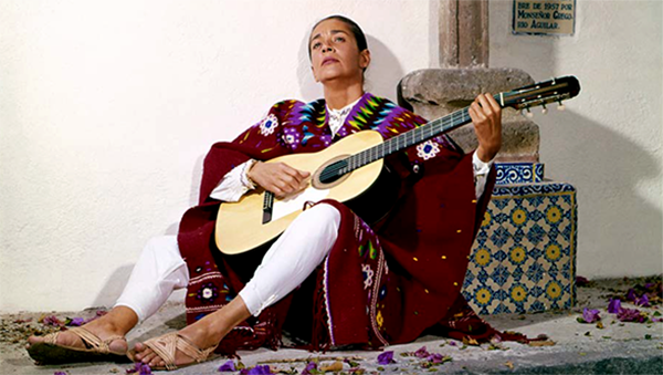 Película Chavela de la cantante lesbiana mexicana se exhibe a partir de 4 de octubre en NYC