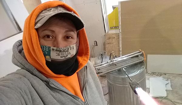 Inés Arévalo trabaja en construcción en Nueva York