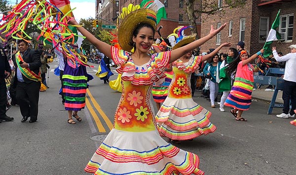 Desfile Boliviano se toma Jackson Heights con su folklore