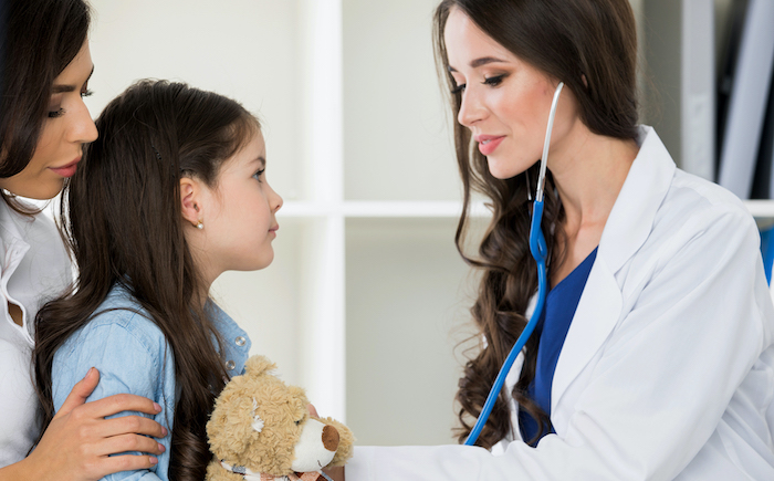 Seguro médico: latinos en desventaja y empeorando