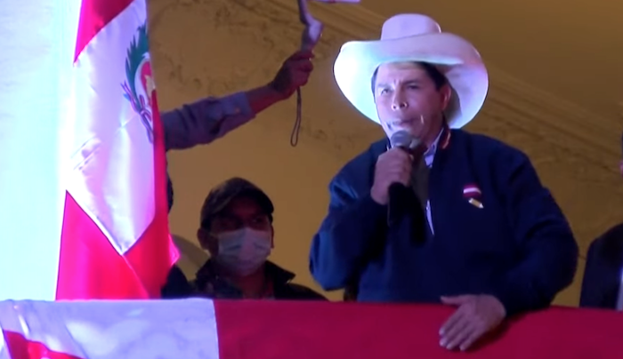 Perú gira al socialismo