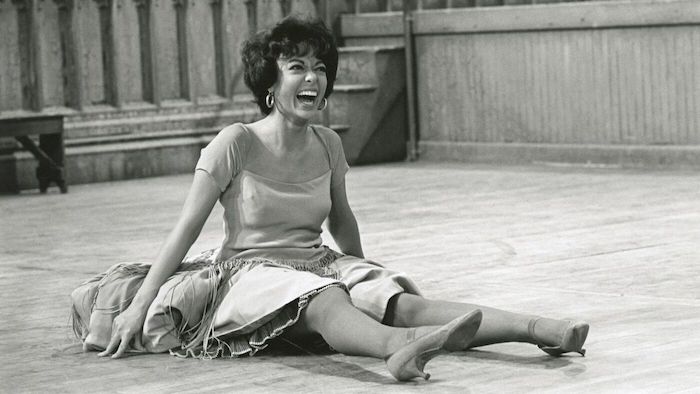 Rita Moreno viene a Queens