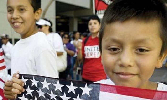 Hijos de inmigrantes mejor que nacidos en EE.UU.