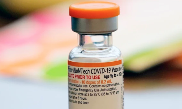 Pfizer: 3 vacunas a menores de 5 años