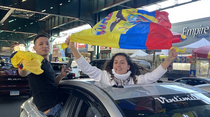 Ecuatorianos celebran triunfo sobre Catar