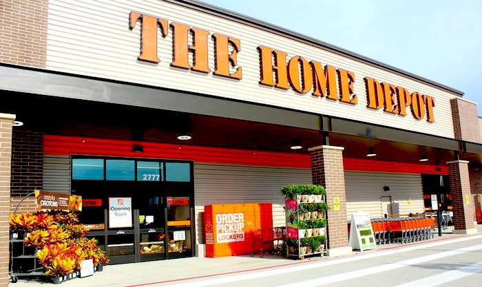 Estacionamientos de Home Depot cobraron mucho a sus clientes