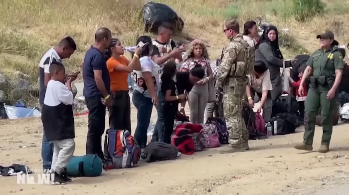 70% menos indocumentados en la frontera