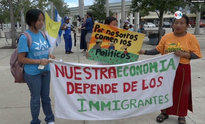 Inmigrantes protestan en Florida