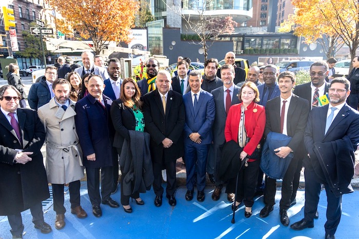 Restauran medallones de las Américas en NYC