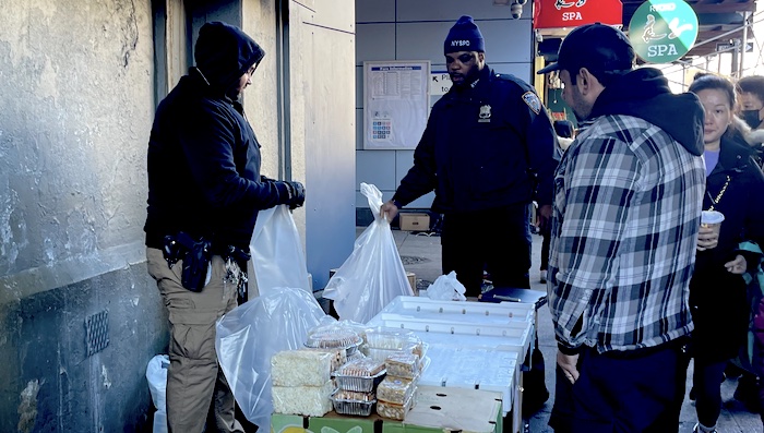 Vendedores ambulantes contra las cuerdas