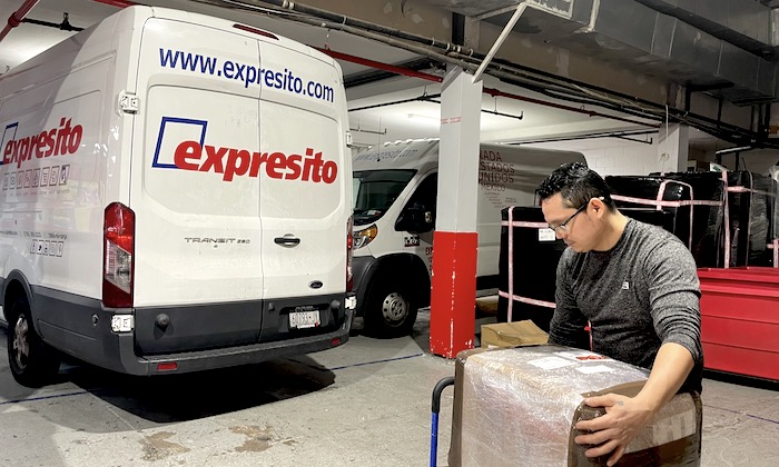 Expresito Carga: amor sin fronteras