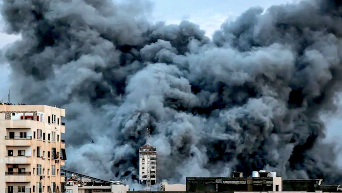 Más de 100.000 muertos y heridos en Gaza
