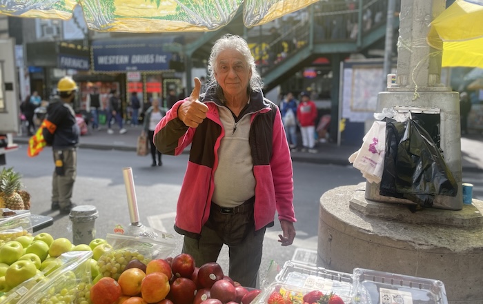 ‘Quiero publicar mis obras de escritor’