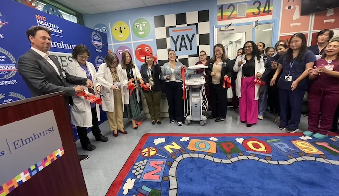 Senadora Ramos asigna dinero a pediatría del Hospital Elmhurst