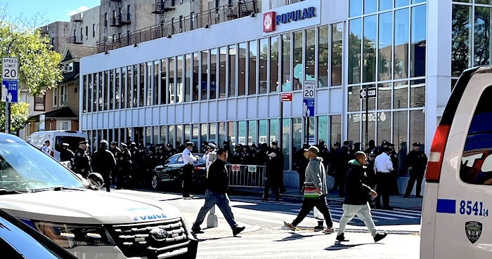 Policía inunda la Roosevelt