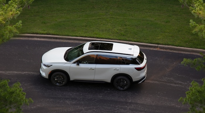 Infiniti QX60 2025: cambios importantes ¿pero suficientes?