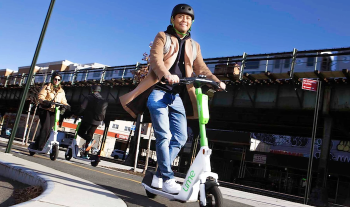 Cómo crece el uso de patinetas eléctricas en NYC