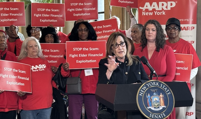 Cómo parar el fraude a adultos mayores en Nueva York
