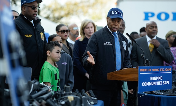 Alcalde Adams: ‘mejoras en calidad de vida en NYC’