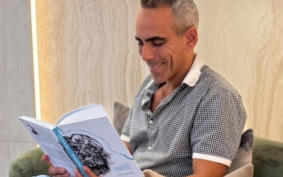 Piter Ortega lanza libro en NYC sobre cómo interpretar una obra de arte