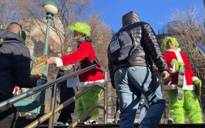 Alto costo de seguros de auto arruina la Navidad